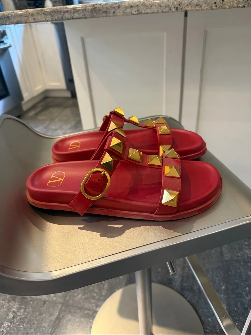 Valentino Rockstud Leather Roman Red Slide Sandals - Picture 6 of 12